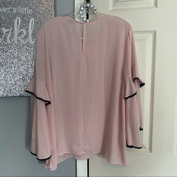 LOFT Ruffle Top - Picture 4 of 4